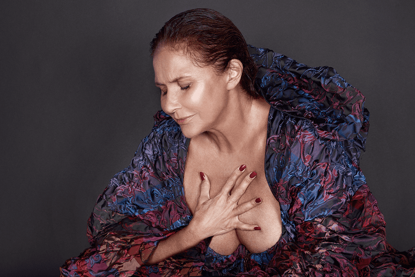 A cantora Fafá de Belém surpreendeu ao comentar o momento político brasileiro (Foto: Divulgação) A cantora Fafá de Belém surpreendeu ao comentar o momento político brasileiro (Foto: Divulgação)