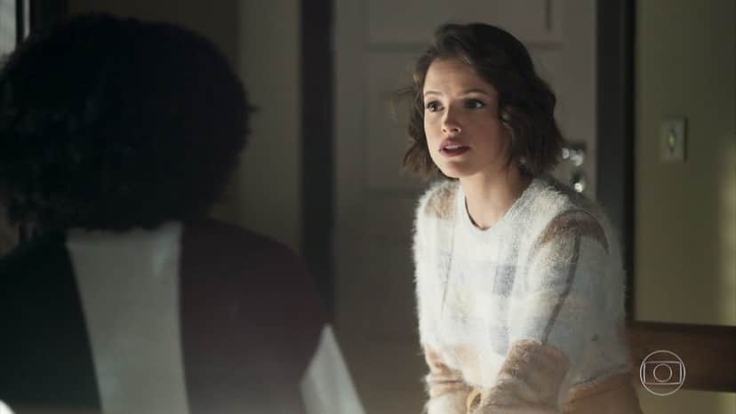 Jô (Agatha Moreira) em cena de A Dona do Pedaço da Globo Jô (Agatha Moreira) em cena de A Dona do Pedaço da Globo
