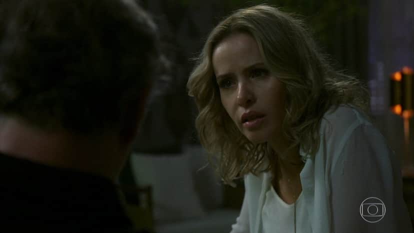 Teresa (Leona Cavalli) decide mandar Noberto embora de sua vida após briga feia em Órfãos da Terra (Foto: Divulgação) Teresa (Leona Cavalli) decide mandar Noberto embora de sua vida após briga feia em Órfãos da Terra (Foto: Divulgação)