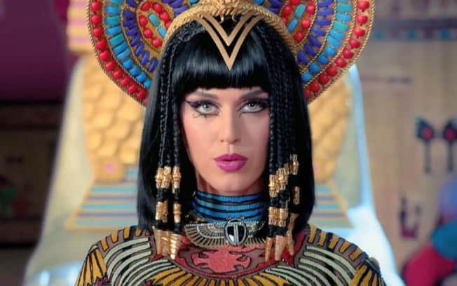 A cantora Katy Perry divulga trecho de sua nova faixa (Foto: Reprodução) A cantora Katy Perry divulga trecho de sua nova faixa (Foto: Reprodução)