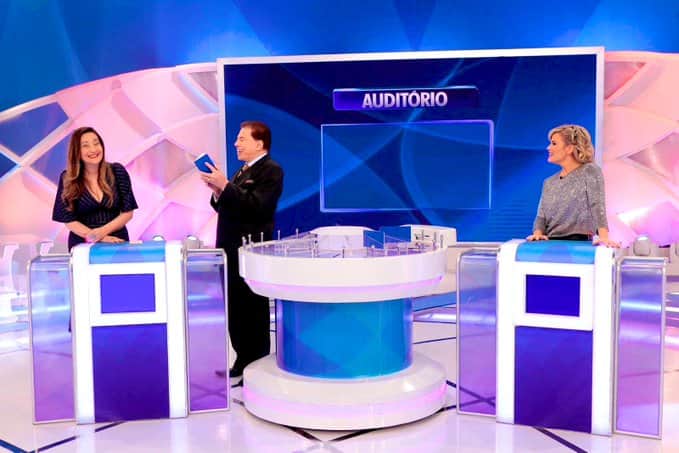 Sonia Abrão, Silvio Santos e Maria Candida no SBT (Foto: Divulgação) Sonia Abrão, Silvio Santos e Maria Candida no SBT (Foto: Divulgação)