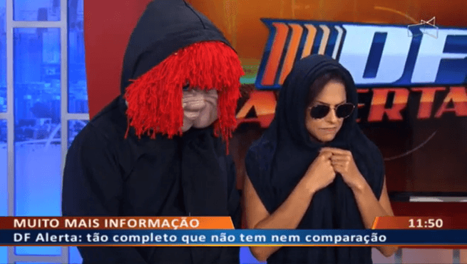 Jornalista, Nikole Lima, ironiza morte de bandidos ao vivo (Foto: Reprodução/Youtube) Jornalista, Nikole Lima, ironiza morte de bandidos ao vivo (Foto: Reprodução/Youtube)