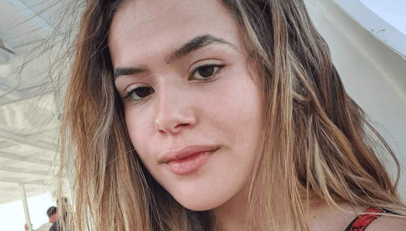 A atriz Maisa Silva tem cena de beijo coletivo no filme Ela Disse Ele Disse e disse que não viu repercussão negativa quanto à cena (Foto: Reprodução/ Instagram) A atriz Maisa Silva tem cena de beijo coletivo no filme Ela Disse Ele Disse e disse que não viu repercussão negativa quanto à cena (Foto: Reprodução/ Instagram)