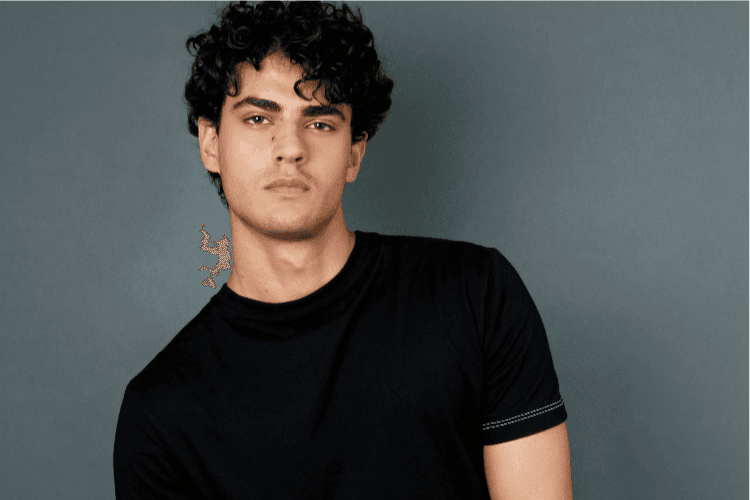 Pedro Alves, ator de Malhação, assumiu ser bissexual e já ter se relacionado com outros homens (Foto: Divulgação/Globo) Pedro Alves, ator de Malhação, assumiu ser bissexual e já ter se relacionado com outros homens (Foto: Divulgação/Globo)