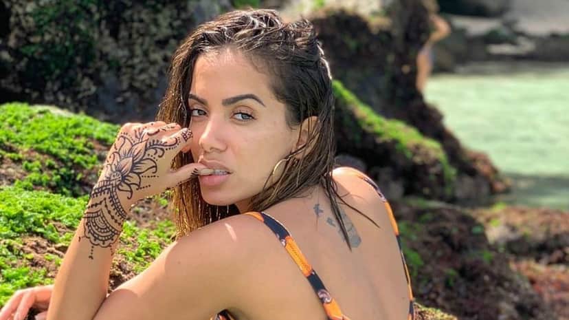 A cantora Anitta rompe com Pedro Scooby A cantora Anitta rompe com Pedro Scooby
