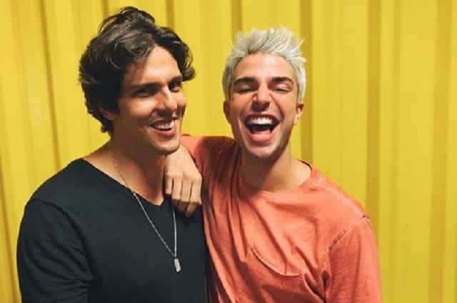 Diego Montez e Rafael Infante fazem um casal em "Bom Sucesso" (Foto: Divulgação) Diego Montez e Rafael Infante fazem um casal em "Bom Sucesso" (Foto: Divulgação)