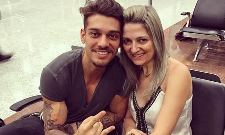 Lucas Lucco e a mãe (Foto: Reprodução) Lucas Lucco e a mãe (Foto: Reprodução)