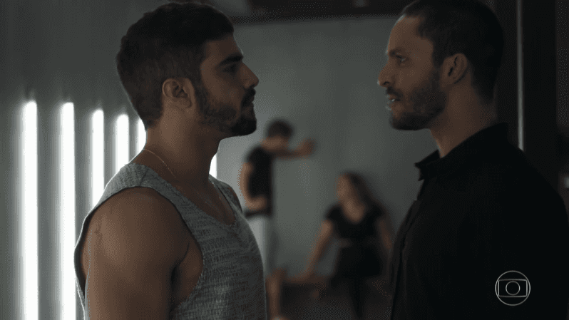 Rock (Caio Castro) ajudará Téo a desmascarar Josiane em A Dona do Pedaço (Foto: Reprodução/Globo) Rock (Caio Castro) ajudará Téo a desmascarar Josiane em A Dona do Pedaço (Foto: Reprodução/Globo)