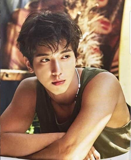O cantor Lee Jong Hyun, fou expulso do grupo K-POP (Foto: Reprodução) O cantor Lee Jong Hyun, fou expulso do grupo K-POP (Foto: Reprodução)