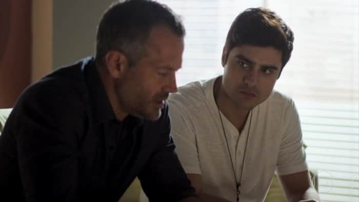 Leandro (Guilherme Leicam) e Agno (Malvino Salvador) em A Dona do Pedaço (Foto: Reprodução/Globo) Leandro (Guilherme Leicam) e Agno (Malvino Salvador) em A Dona do Pedaço (Foto: Reprodução/Globo)