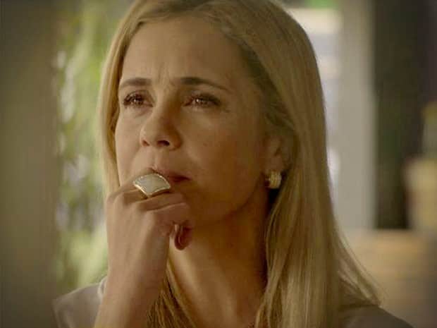 Adriana Esteves como Carminha, em Avenida Brasil (Foto: divulgação/ TV Globo) Adriana Esteves como Carminha, em Avenida Brasil (Foto: divulgação/ TV Globo)