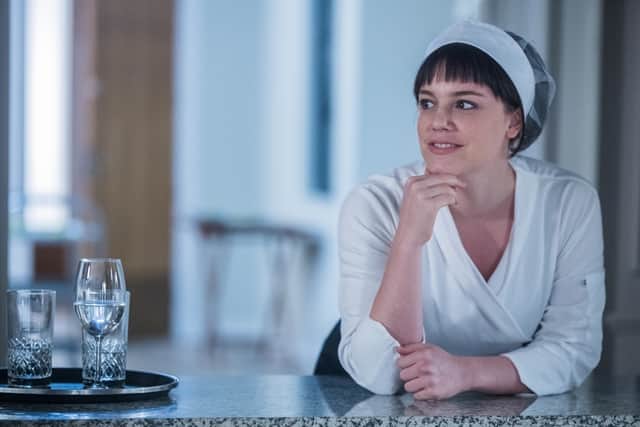 Dalila (Alice Wegmann) tenta matar Laila envenenada na novela Órfãos da Terra (Foto: Globo/Raquel Cunha) Dalila (Alice Wegmann) tenta matar Laila envenenada na novela Órfãos da Terra (Foto: Globo/Raquel Cunha)