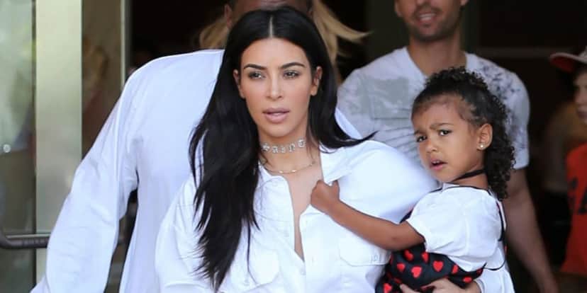 Kim Kardashian e North West (Foto: Reprodução) Kim Kardashian e North West (Foto: Reprodução)