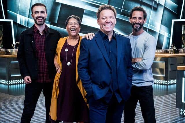 Mestre do Sabor será comandado por Claude Troigros e terá José Avillez, Kátia Barbosa e Leo Paixão como mestres da atração Foto: Foto: Victor Polak/GShow Mestre do Sabor será comandado por Claude Troigros e terá José Avillez, Kátia Barbosa e Leo Paixão como mestres da atração Foto: Foto: Victor Polak/GShow