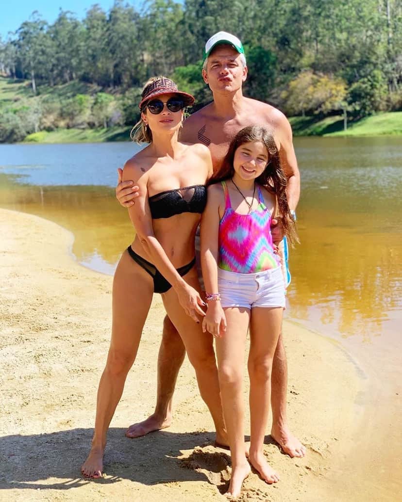 Flávia Alessandra, Otaviano Costa e Olívia (Foto: Reprodução/Instagram) Flávia Alessandra, Otaviano Costa e Olívia (Foto: Reprodução/Instagram)