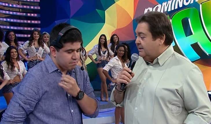 Renato Oliveira e Faustão no programa dominical a TV Globo (Foto: Reprodução) Renato Oliveira e Faustão no programa dominical a TV Globo (Foto: Reprodução)