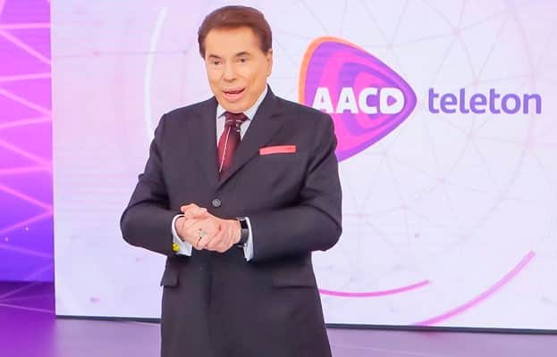 O dono do SBT, Silvio Santos, pela primeira vez na história do teleton, não pôde participar da apresentação da atração que arrecada fundos para a AACD - Foto: reprodução O dono do SBT, Silvio Santos, pela primeira vez na história do teleton, não pôde participar da apresentação da atração que arrecada fundos para a AACD - Foto: reprodução