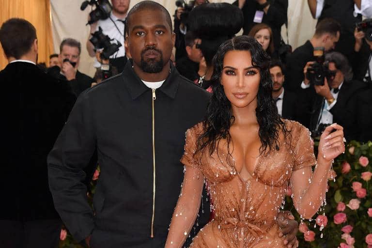Kim Kardashian fala de acordos que fez com marido depois de sua conversão (Foto: Reprodução) Kim Kardashian fala de acordos que fez com marido depois de sua conversão (Foto: Reprodução)