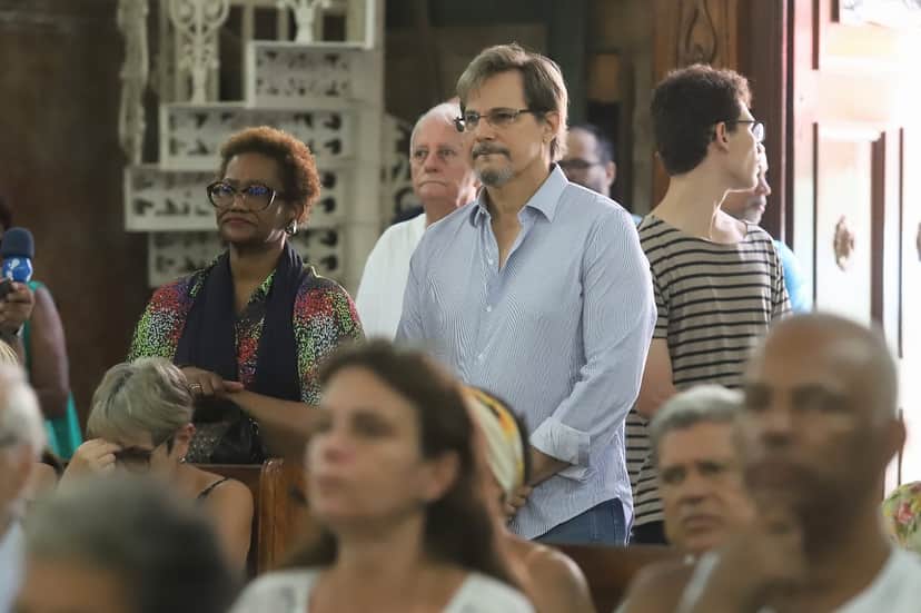 http://tvfoco.uai.com.br/wp-content/uploads/2015/05/Daniela-Mercury.jpg http://tvfoco.uai.com.br/wp-content/uploads/2015/05/Daniela-Mercury.jpg