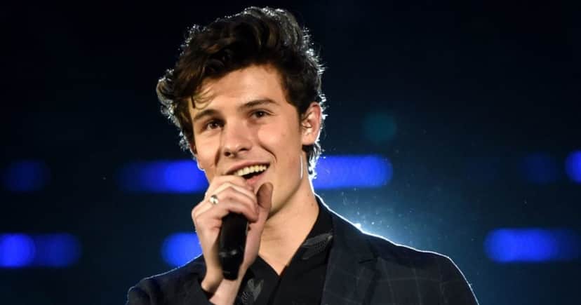 Shawn Mendes ignora fãs e é banalizado pelo público (Foto: Reprodução) Shawn Mendes ignora fãs e é banalizado pelo público (Foto: Reprodução)