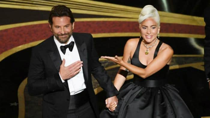 Lady Gaga revela detalhes de romance com Bradley Cooper (Foto: Reprodução) Lady Gaga revela detalhes de romance com Bradley Cooper (Foto: Reprodução)