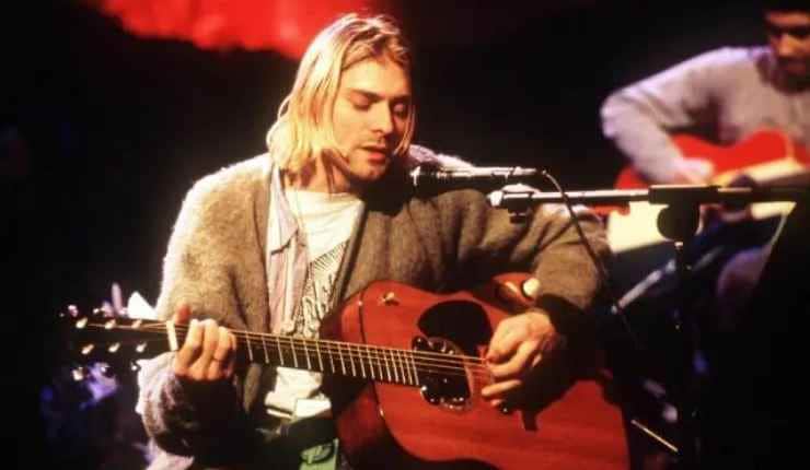 Casa que o cantor Kurt Cobain morava ficou mal assombrada e ninguém quer comprar (Foto: Reprodução) Casa que o cantor Kurt Cobain morava ficou mal assombrada e ninguém quer comprar (Foto: Reprodução)