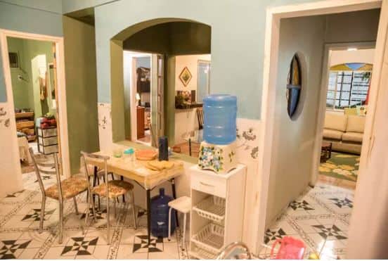 Um pouco mais da residência de Lurdes (Foto: João Cotta/Globo) Um pouco mais da residência de Lurdes (Foto: João Cotta/Globo)