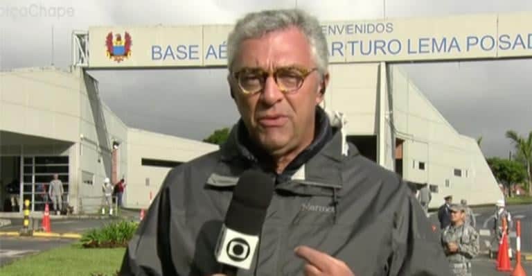 Ari Peixoto comentou uma gafe ao vivo na Globo Ari Peixoto comentou uma gafe ao vivo na Globo