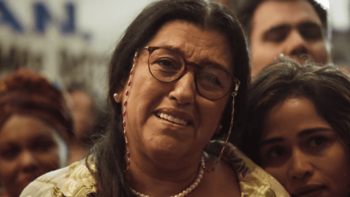 Regina Casé, que viverá a protagonista Lurdes em Amor de Mãe, dispensou programa na Globo para fazer novela (Foto: Reprodução/Globo) Regina Casé, que viverá a protagonista Lurdes em Amor de Mãe, dispensou programa na Globo para fazer novela (Foto: Reprodução/Globo)