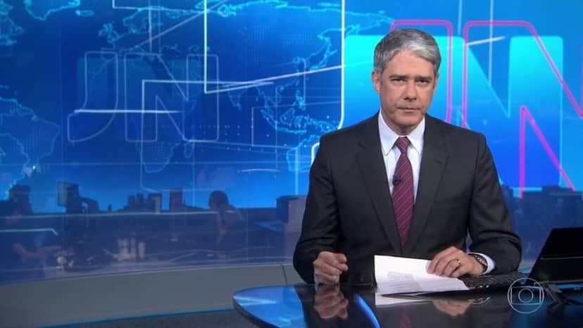 O famoso apresentador do Jornal Nacional da Globo, William Bonner se envolveu em diversas polêmicas ao longo do ano (Foto: Reprodução) O famoso apresentador do Jornal Nacional da Globo, William Bonner se envolveu em diversas polêmicas ao longo do ano (Foto: Reprodução)