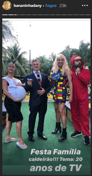 Luciano Huck se veste de Silvio Santos em festa do Caldeirão Luciano Huck se veste de Silvio Santos em festa do Caldeirão
