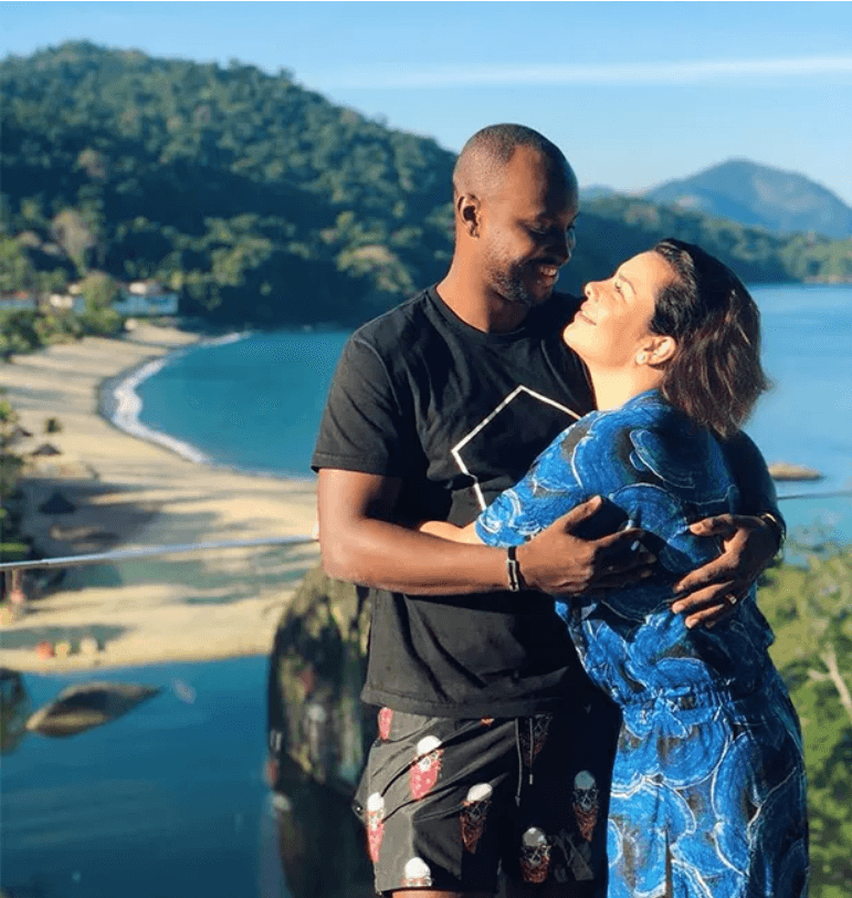 Thiaguinho e Fernanda Souza no mesmo local quando estavam casados (Foto: Reprodução) Thiaguinho e Fernanda Souza no mesmo local quando estavam casados (Foto: Reprodução)