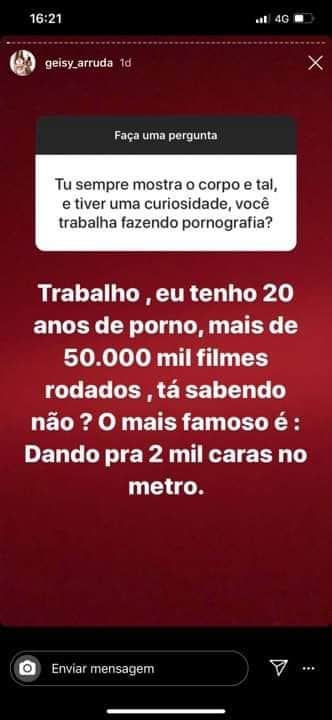 Geisy Arruda falou sobre suposto filme pornô ao ironizar pergunta de seguidor Geisy Arruda falou sobre suposto filme pornô ao ironizar pergunta de seguidor