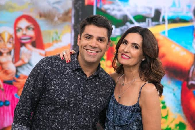 Os jornalista Lair Rennó e Fátima Bernardes durante o programa Encontro; ele era um dos parceiros (como ela mesmo chama) mais queridos pelo público da atração (Foto: Reprodução/ Globo) Os jornalista Lair Rennó e Fátima Bernardes durante o programa Encontro; ele era um dos parceiros (como ela mesmo chama) mais queridos pelo público da atração (Foto: Reprodução/ Globo)