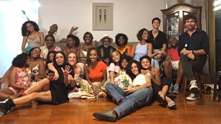 Camila Pitanga posou ao lado da namorada e do ex-marido (Foto: Reprodução/ Instagram) Camila Pitanga posou ao lado da namorada e do ex-marido (Foto: Reprodução/ Instagram)