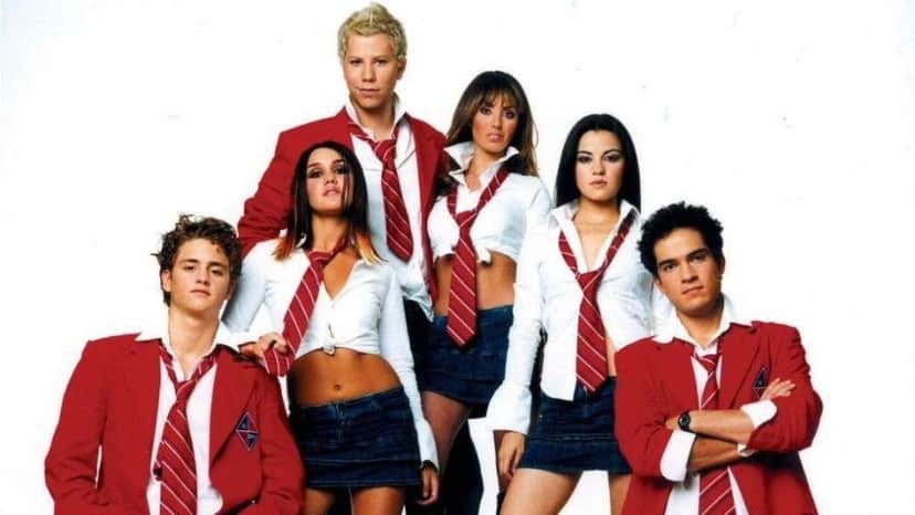 Anahí e Christian Chávez cantam sucessos de RBD juntos e levam público ao delírio com momento épico (Foto: Reprodução) Anahí e Christian Chávez cantam sucessos de RBD juntos e levam público ao delírio com momento épico (Foto: Reprodução)