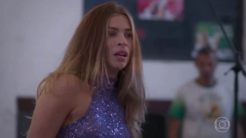Grazi Massafera (Paloma) em cena de Bom Sucesso, que teve mais ibope que Amor de Mãe (Foto: Reprodução/Globo) Grazi Massafera (Paloma) em cena de Bom Sucesso, que teve mais ibope que Amor de Mãe (Foto: Reprodução/Globo)