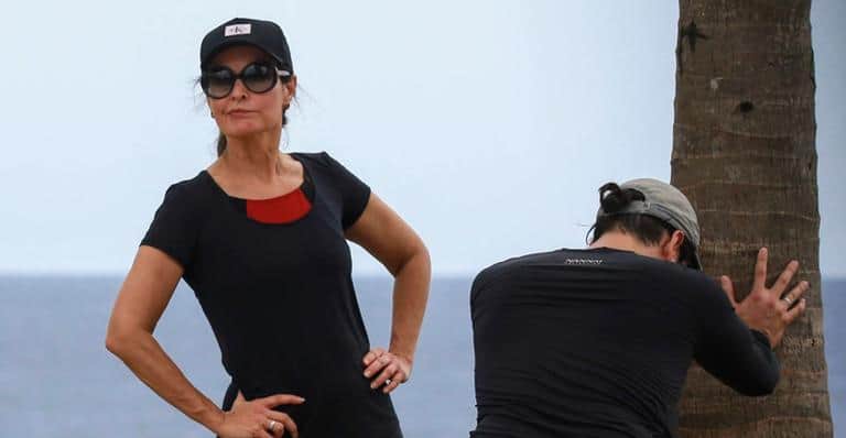 Fátima Bernardes realizando exercício físico com Túlio Gadelha (Foto: Reprodução) Fátima Bernardes realizando exercício físico com Túlio Gadelha (Foto: Reprodução)