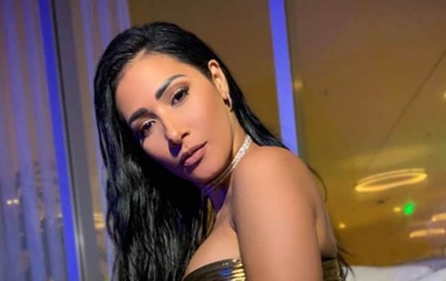 Cantora Simaria, que faz dupla com Simone, vem ousando em suas publicações no Instagram (Foto: Reprodução) Cantora Simaria, que faz dupla com Simone, vem ousando em suas publicações no Instagram (Foto: Reprodução)