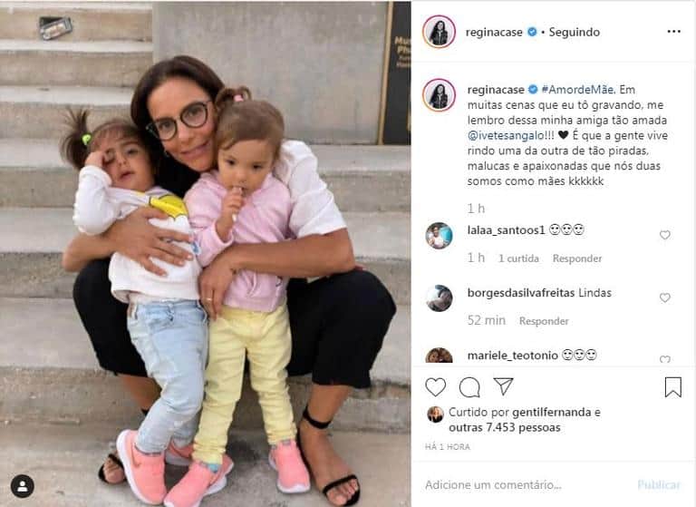 A apresentadora publicou a imagem em que a cantora aparece com as filhas mais novas e se declarou para a amiga Instagram (Foto: Reprodução) A apresentadora publicou a imagem em que a cantora aparece com as filhas mais novas e se declarou para a amiga Instagram (Foto: Reprodução)
