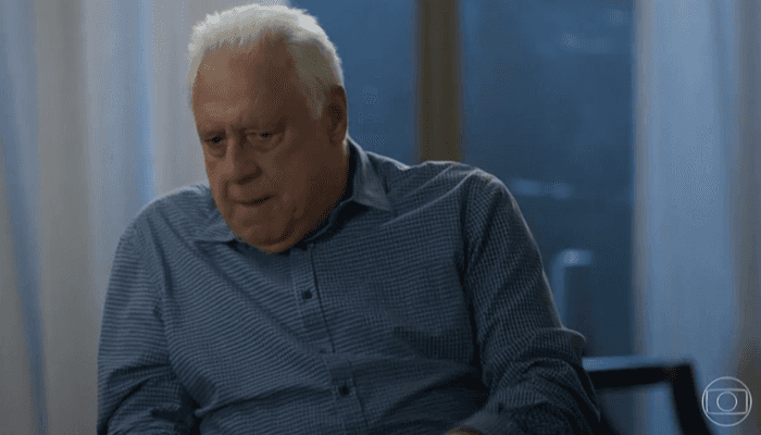 Alberto (Antonio Fagundes) vai se desesperar com a morte após ato de loucura em Bom Sucesso (Foto: Reprodução/Globo) Alberto (Antonio Fagundes) vai se desesperar com a morte após ato de loucura em Bom Sucesso (Foto: Reprodução/Globo)