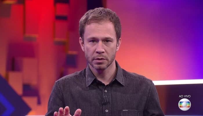 Tiago Leifert no comando do BBB20, que disparou em audiência (Foto: Reprodução/Globo) Tiago Leifert no comando do BBB20, que disparou em audiência (Foto: Reprodução/Globo)
