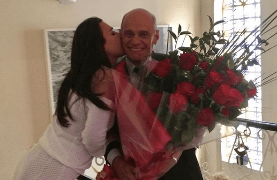Um ano após a morte do famoso apresentador da Band, Ricardo Boechat, sua esposa, Veruska Seibel revela ouvir a voz do marido (Foto: Reprodução/Instagram) Um ano após a morte do famoso apresentador da Band, Ricardo Boechat, sua esposa, Veruska Seibel revela ouvir a voz do marido (Foto: Reprodução/Instagram)