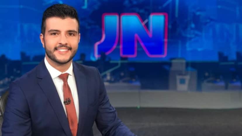 Matheus Ribeiro na Bancada do JN (Foto: Globo) Matheus Ribeiro na Bancada do JN (Foto: Globo)