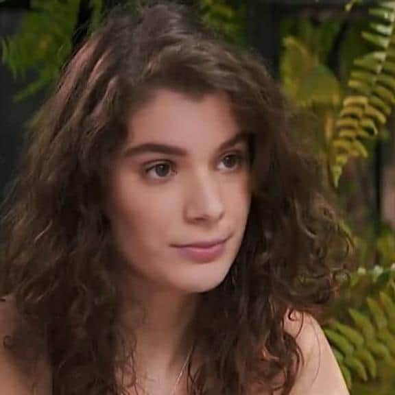 Lília Cabral parabeniza a filha, Giulia por concluir seu trabalho na telinha - (Reprodução/Instagram) Lília Cabral parabeniza a filha, Giulia por concluir seu trabalho na telinha - (Reprodução/Instagram)