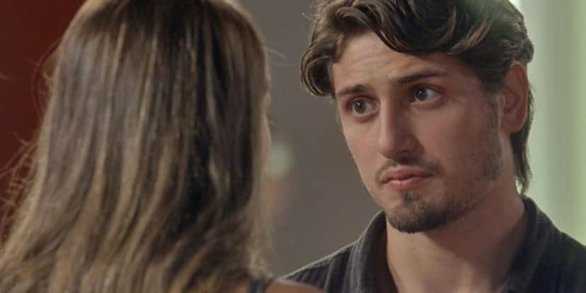 Rafael (Daniel Rocha) será flagrado em momento íntimo com Lili (Vivianne Pasmanter) em Totalmente Demais (Foto: Divulgação/Globo) Rafael (Daniel Rocha) será flagrado em momento íntimo com Lili (Vivianne Pasmanter) em Totalmente Demais (Foto: Divulgação/Globo)