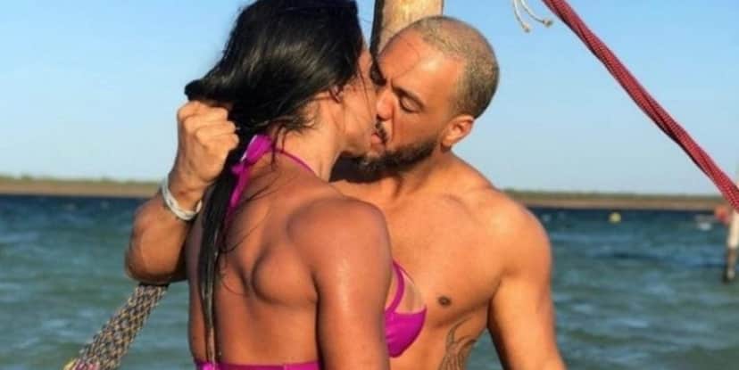 Belo expôs sexo com Gracyanne Barbosa em locais público (Foto: Reprodução) Belo expôs sexo com Gracyanne Barbosa em locais público (Foto: Reprodução)