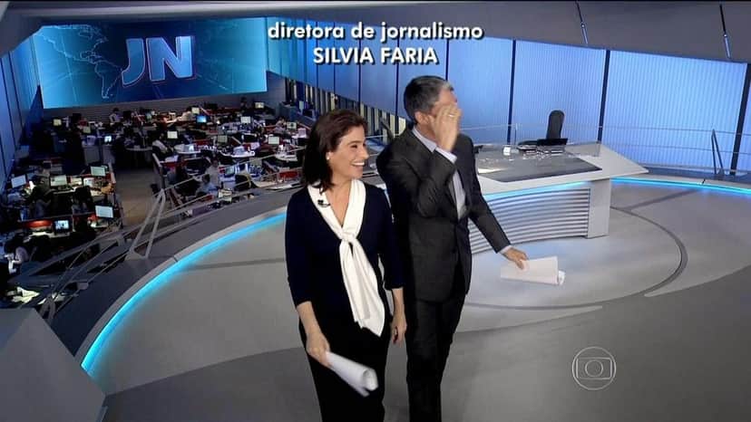 William Bonner e Renata Vasconcellos no final do Jornal Nacional (Foto: Reprodução) William Bonner e Renata Vasconcellos no final do Jornal Nacional (Foto: Reprodução)