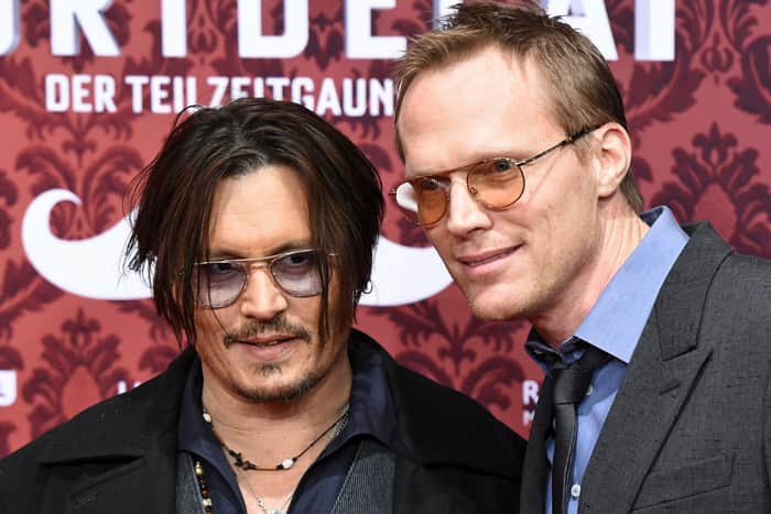 Johnny Depp e Paul Bettany (Foto: Reprodução) Johnny Depp e Paul Bettany (Foto: Reprodução)