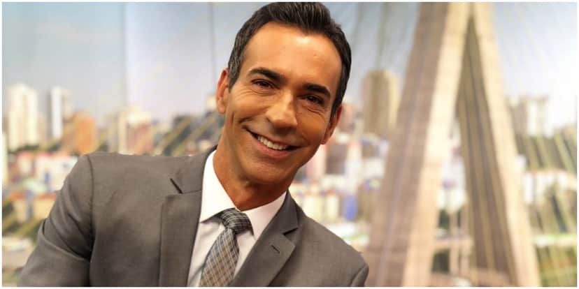 Cesar Tralli apresenta o SPTV da Globo (Foto: Reprodução) Cesar Tralli apresenta o SPTV da Globo (Foto: Reprodução)